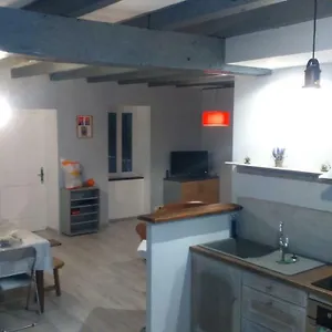 Maison à La Campagne Au Cœur Du Cantal Dept 15 Hébergement de vacances